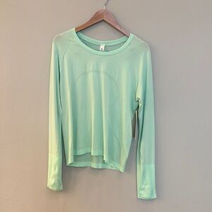 Lululemon Athletica Light Green Long Sleeve Top